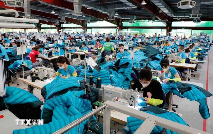 Ngành sản xuất phục hồi trong tháng 5